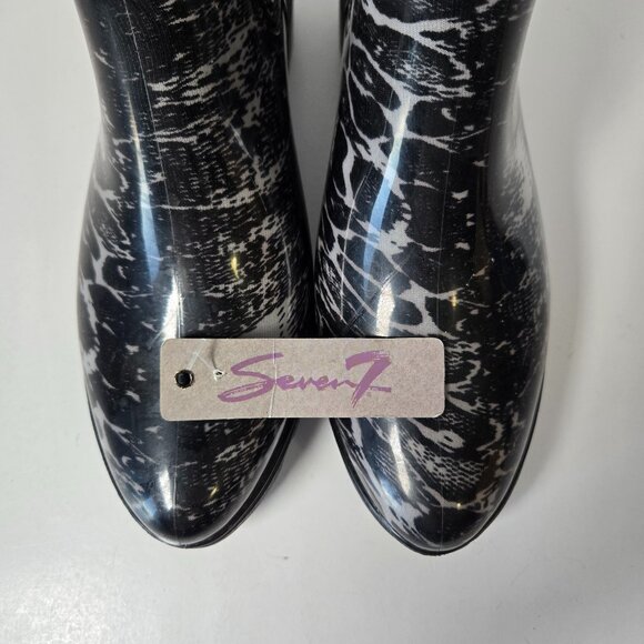 Leopard Print Short Rubber Boots - Picture 5 of 8